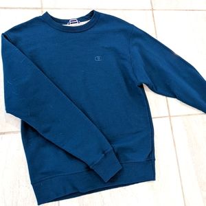Champion crew neck sweater